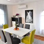 Mydayhouse بيت للعطل *